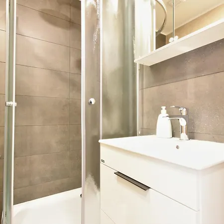 Karlsbad Central Apartment *